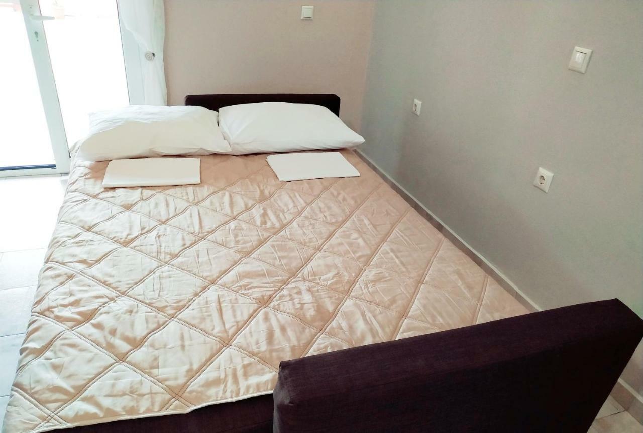 Amaryllis Boutique Apartments Moraitika Pokój zdjęcie